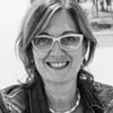 Mónica Carmona Carril, Terapeuta complementario Terrassa