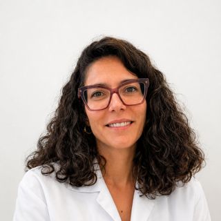 Sandra Cases Mérida, Dermatólogo Mérida