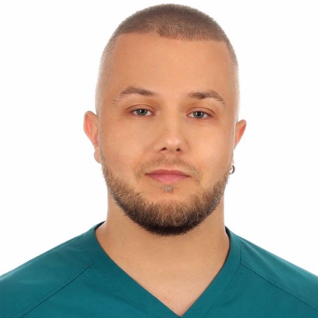 Oliwer Danowski, fizjoterapeuta Białystok