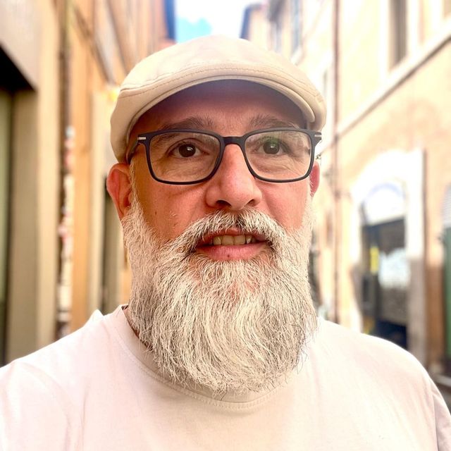 Antonio Capa Pena, Terapeuta complementario Madrid