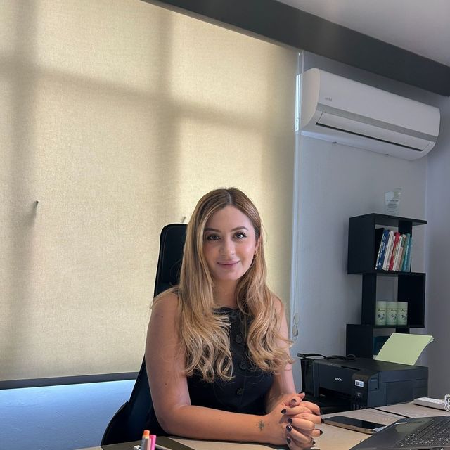 İclal Özge Yalaki, Diyetisyen Seyhan