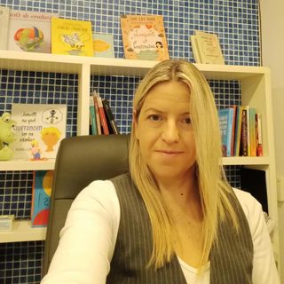  Esther Pichardo Dorado