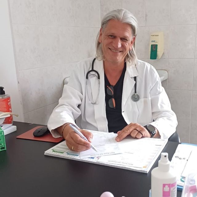 Aram Schmid Poffo, terapeuta Vigolo Baselga