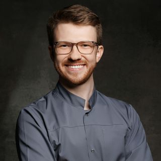 Powiększ obraz: Kacper Chodkiewicz, stomatolog Poznań