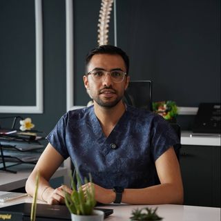 Resmi büyüt: Fardad Farzin, Fizyoterapi Ve Rehabilitasyon Ankara