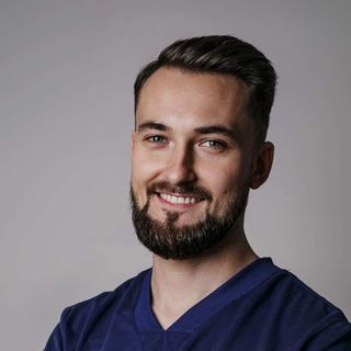 Powiększ obraz: Piotr Zaczkowski, stomatolog Szczecin