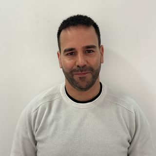 Acercar imagen: Antonio Nevado Laguna, Terapeuta complementario Aguadulce
