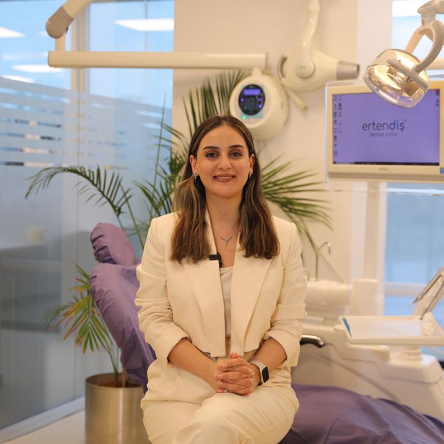 Fatma Dilek Erten, Diş Hekimi Küçükçekmece