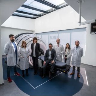 Acercar imagen: Rosa Morera López, Oncólogo radioterápico Madrid