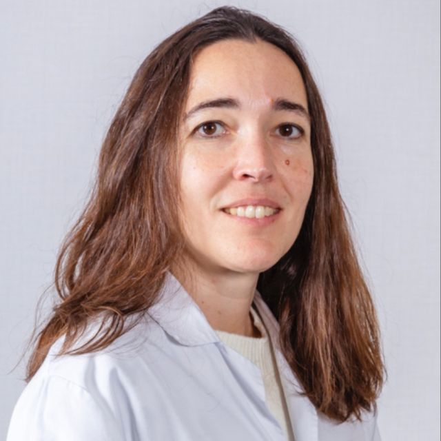 Carmen Trapero, Otorrino Málaga