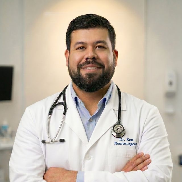 Juan Carlos Roa Montes de Oca, Neurocirujano Salamanca