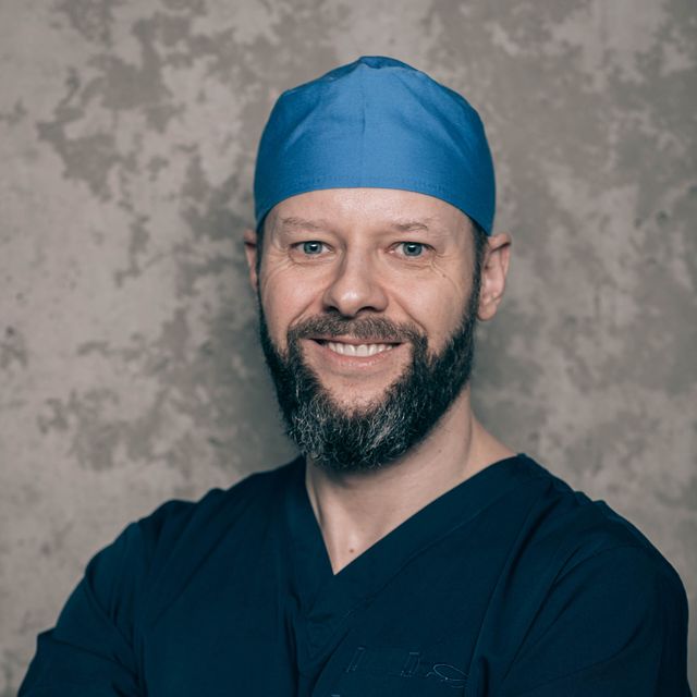 Piotr Ptak, stomatolog Wrocław