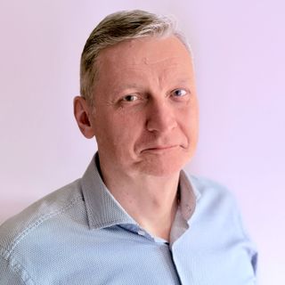 Powiększ obraz: Marcin Janas, chirurg naczyniowy Warszawa