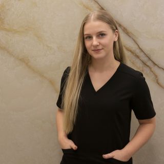 Powiększ obraz: Natalia  Gąsiorkiewicz, lekarz wykonujący zabiegi medycyny estetycznej Wrocław