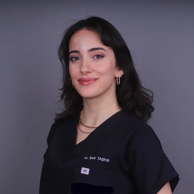 İpek Taşkın, Diş Hekimi Hatay