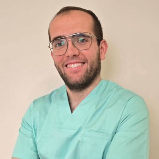 Acercar imagen: Antonio Jesús Carmona Navas, Fisioterapeuta Granada