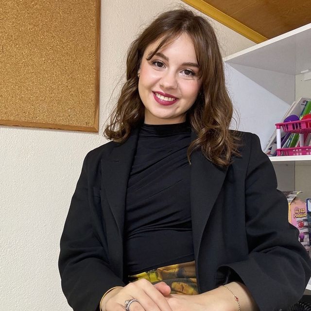 İlknur Demirci, Psikolojik Danışma ve Rehberlik İzmir