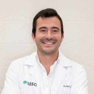 Dr. Álvaro Moleón Ruiz