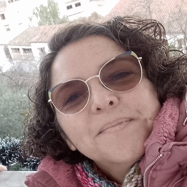 Maria Isabel Vásquez Gómez, Terapeuta complementario Sevilla