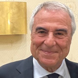 Ingrandire l'immagine: Giovanni Micalizzi, ginecologo Reggio Calabria