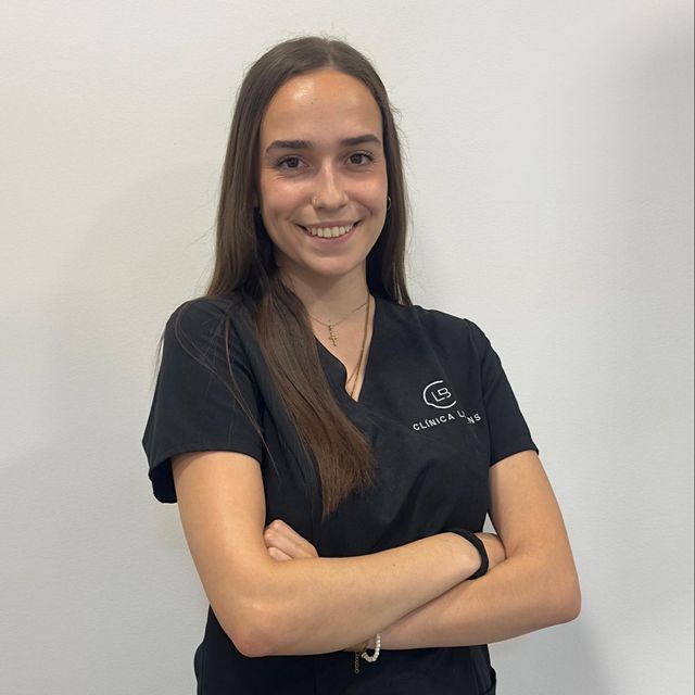 Clara García Saiz, Higienista dental Valencia