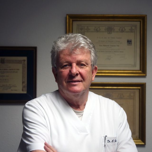 Carlos Guarner Aguilar, Digestólogo Barcelona