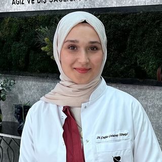 Çağla Ustabaş Tüfekçi, Diş Hekimi Bursa