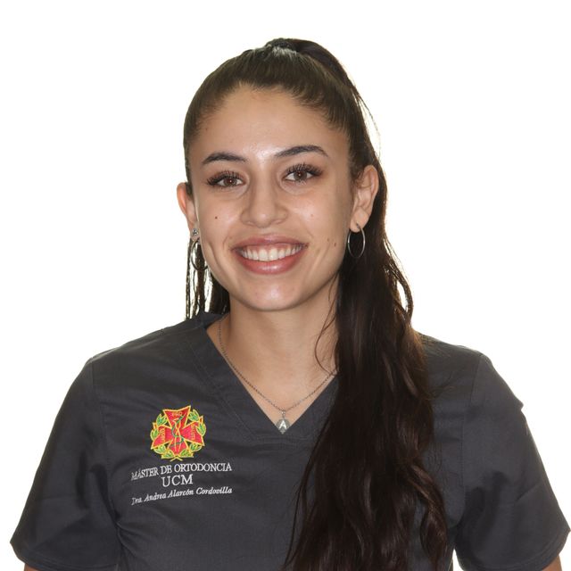 Andrea Alarcón Cordovilla, Dentista Alcorcón
