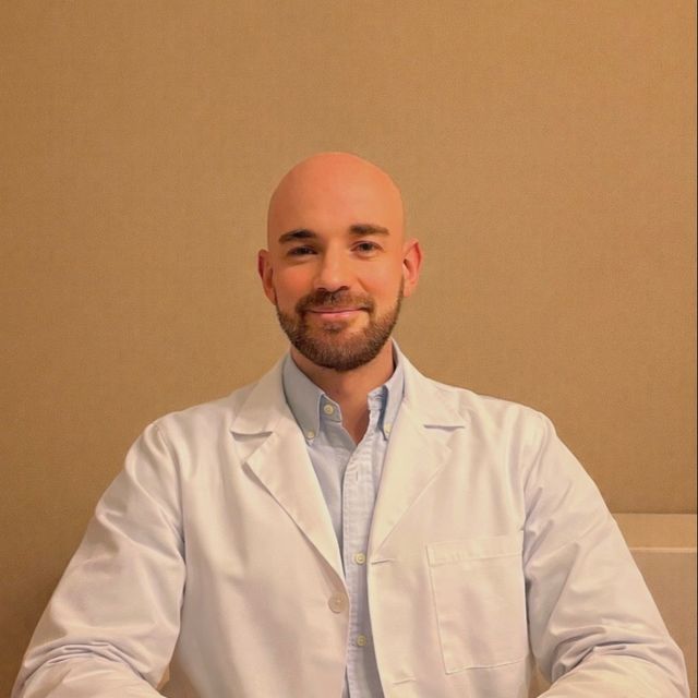 Alberto Torrisi, chirurgo generale Paternò