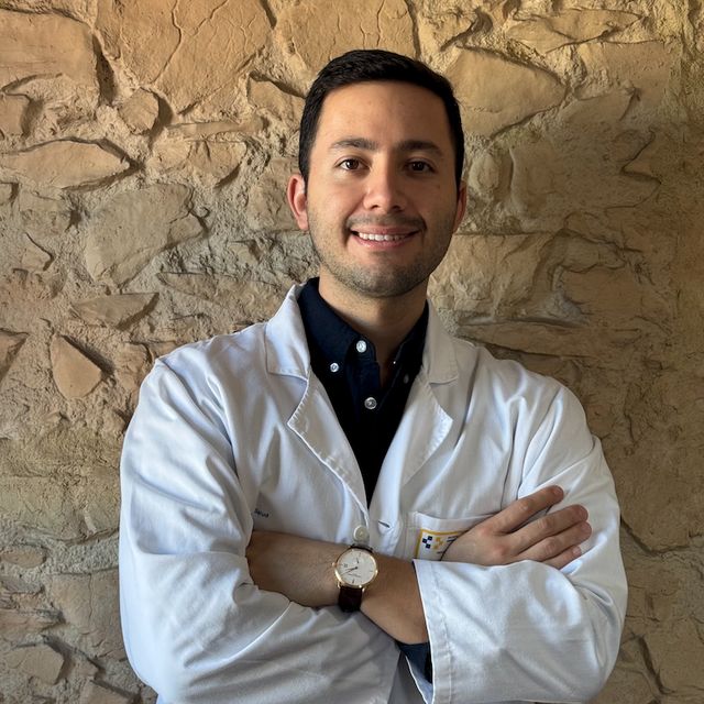 Pablo Mazón Á., Neurocirujano Badalona