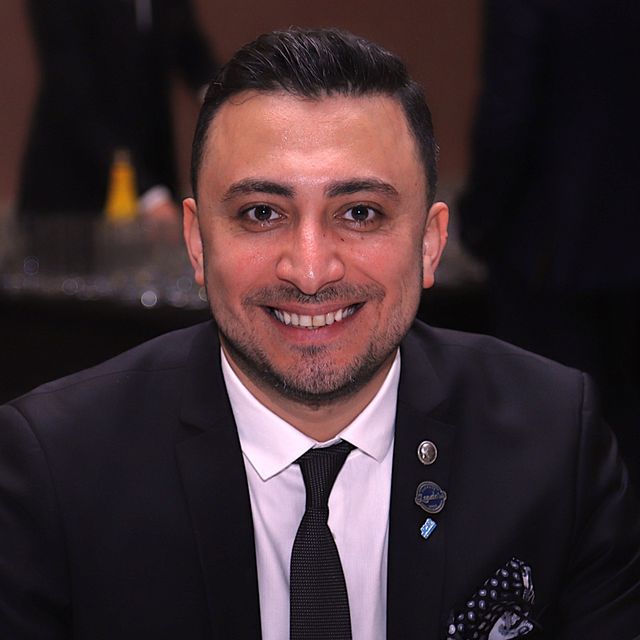Mert Emre Ekici, Diş Hekimi Seyhan