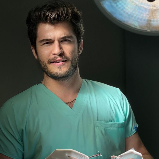 Erşan Günenç, Genel Cerrahi İzmir