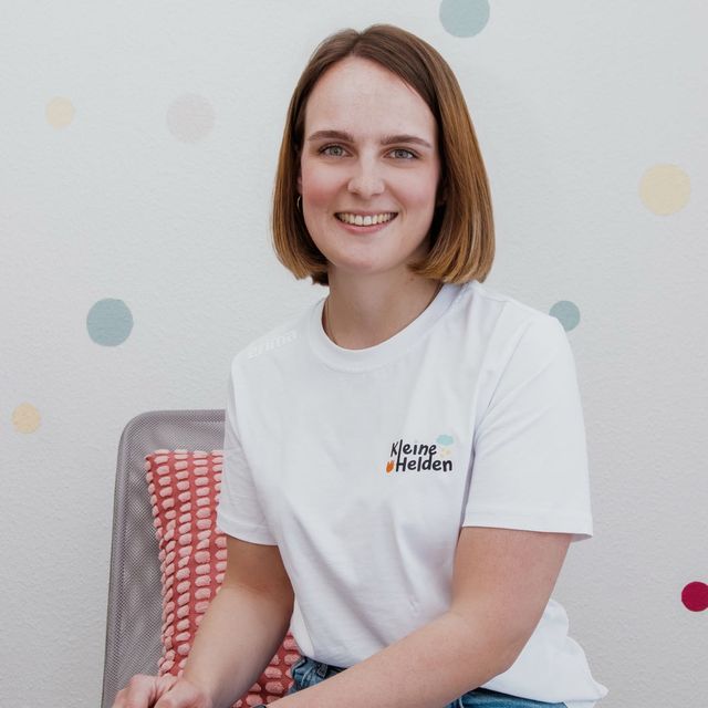Emily van Well, Physiotherapeut Troisdorf