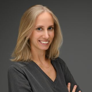 Powiększ obraz: Aleksandra Pawlicka, neurolog Kraków