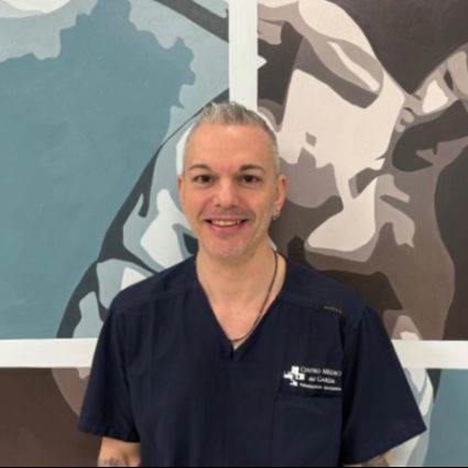 Tiziano Salari, Infermiere Puegnago sul Garda