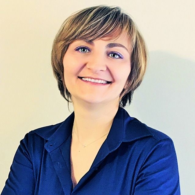 Laura Maria Curic, chirurgo plastico Bergamo