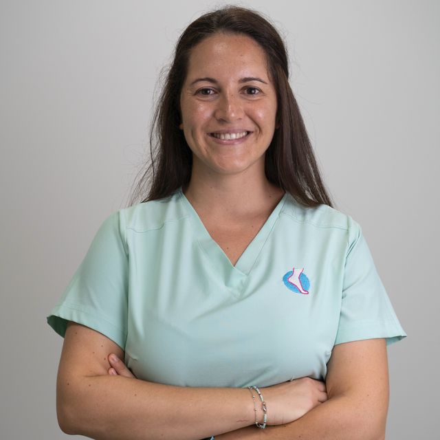 Laura Martínez Chenoll, Podólogo Alzira