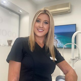 Acercar imagen: Amaya Kareaga Negrete, Higienista dental Bilbao