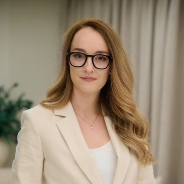 Jana Petrova, stomatolog Warszawa