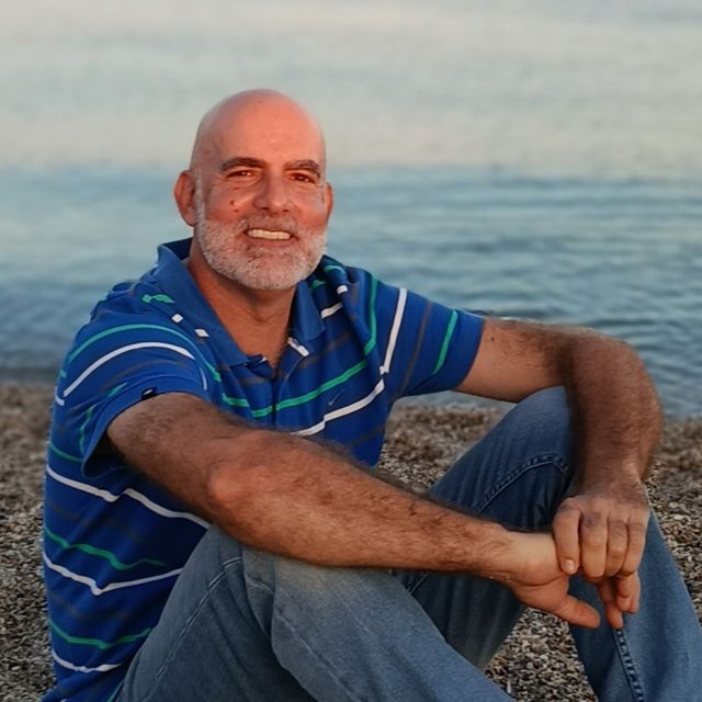 Raúl García Ruiz, Terapeuta complementario Almería