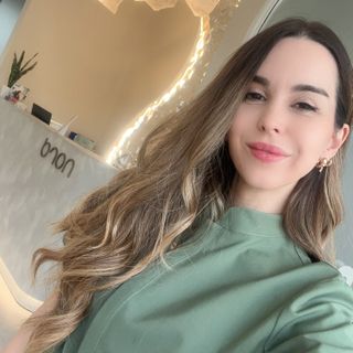 Resmi büyüt: Aycan Yalçın Cengiz, Diş Hekimi Karabağlar