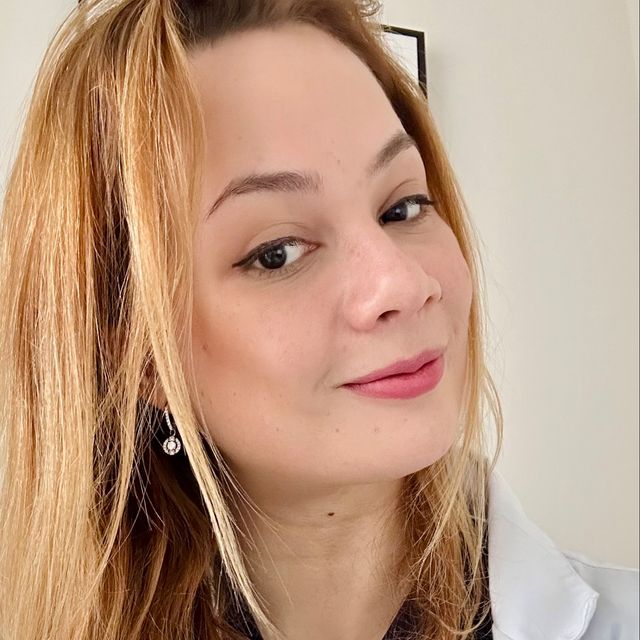 Ana Cristina Díaz Duarte, Médico estético Barcelona