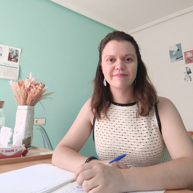 Simona Cortés Centeno, Psicólogo Oviedo