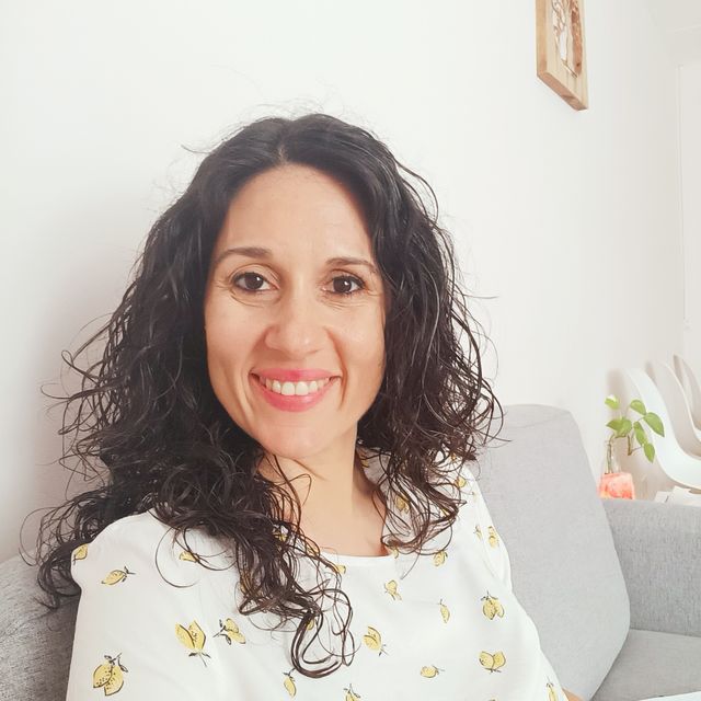 Sandra Gil Lusa, Psicólogo Benicasim