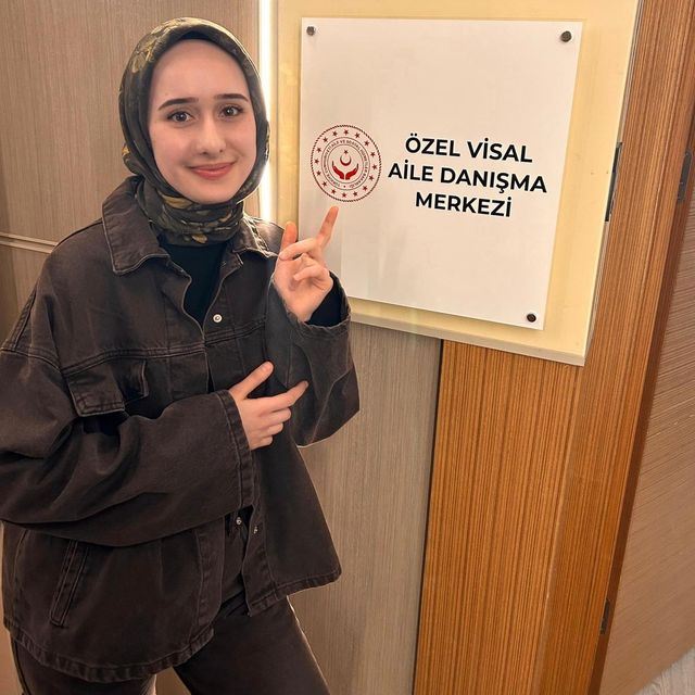 Edanur Bozdemir, Psikolojik Danışma ve Rehberlik Eskişehir