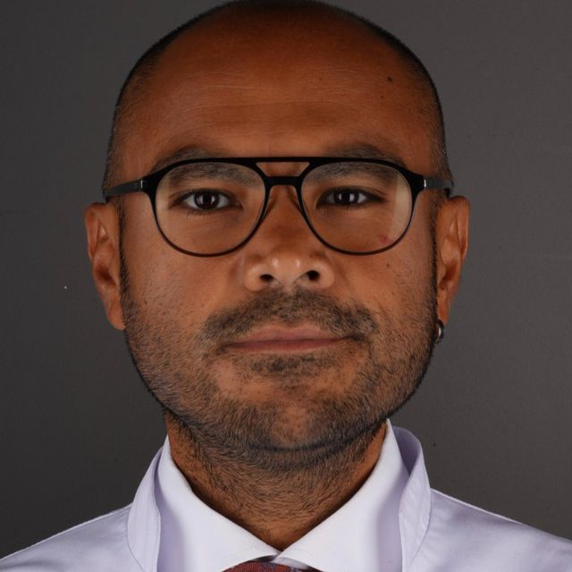 Mehmet Emin Çelebi, Diş Hekimi Sarıyer