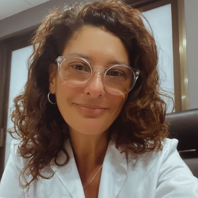 Daniela Leticia Bertelotti, Médico general Barcelona