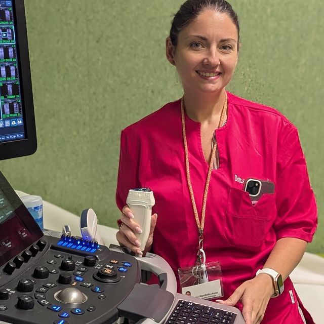 Anna Nardiello, Radiologo diagnostico Napoli