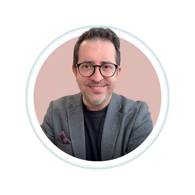 Ayhan Aşkın, Fiziksel Tıp Ve Rehabilitasyon İzmir