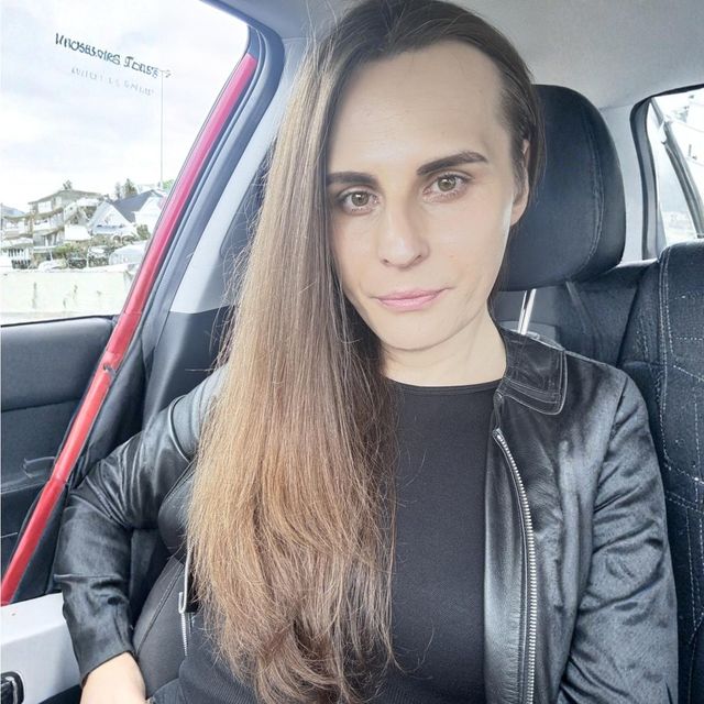 Nina Dziedzic